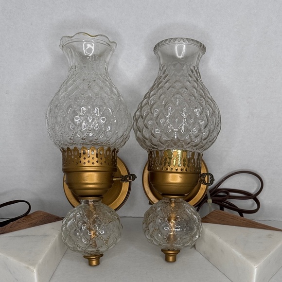 Vintage Crystal and Brass Tulip Hurricane Pair of Wall Sconce Lamps - Picture 1 of 12